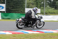 Vintage-motorcycle-club;eventdigitalimages;mallory-park;mallory-park-trackday-photographs;no-limits-trackdays;peter-wileman-photography;trackday-digital-images;trackday-photos;vmcc-festival-1000-bikes-photographs